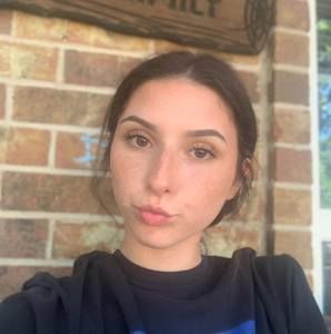 Meet your Posher, Lindsey